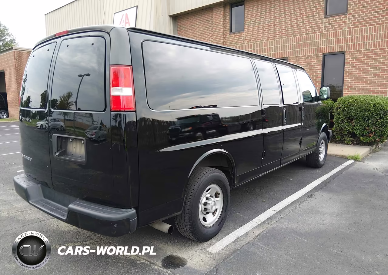 2020 Chevrolet Express Passenger Rwd 3500 Extended Wheelbase Ls VIN:1GAZGNFP1L1235759 - 4