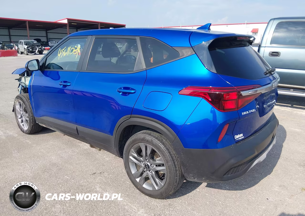 2023 Kia Seltos Lx VIN:KNDEPCAAXP7389922 - 3