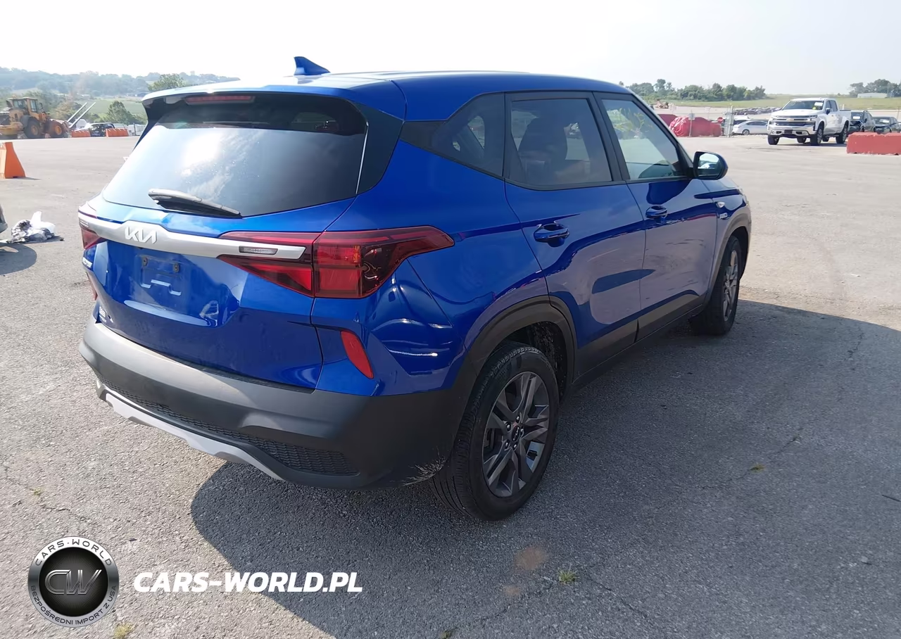 2023 Kia Seltos Lx VIN:KNDEPCAAXP7389922 - 4