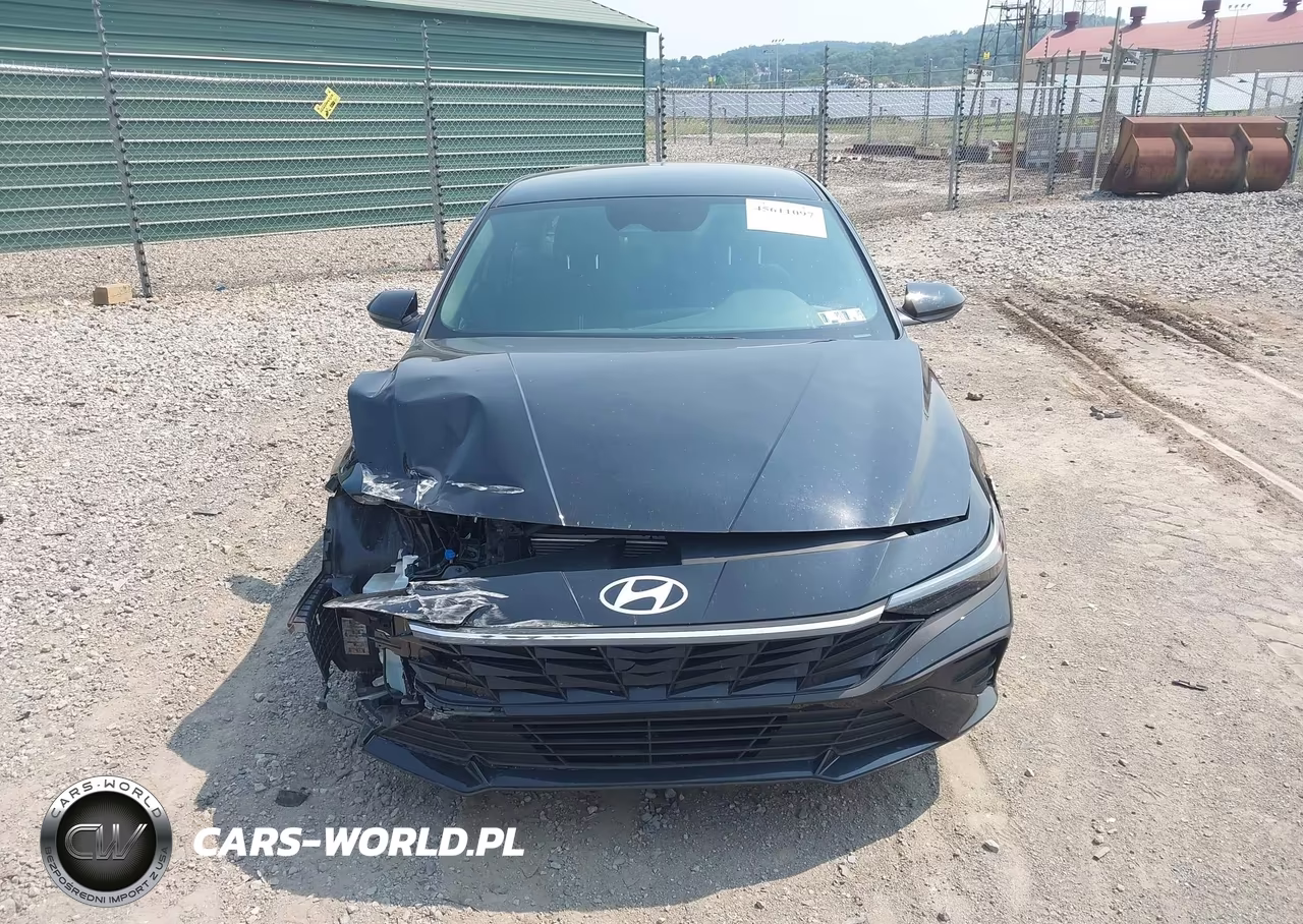 2025 Hyundai Elantra Sel Sport VIN:KMHLM4DG6SU053311 - 13