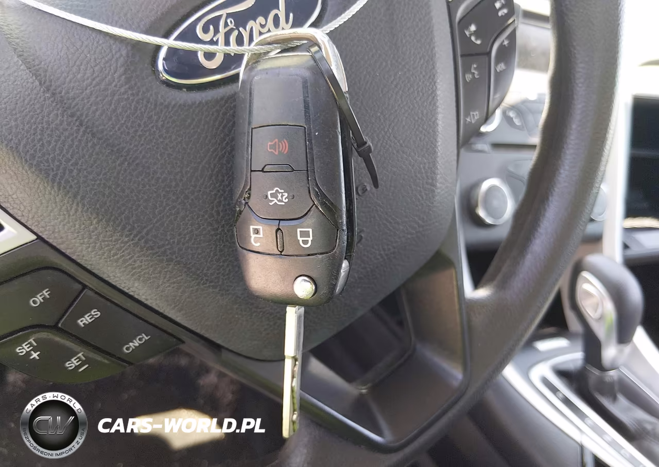 2016 Ford Fusion S VIN:3FA6P0G79GR389200 - 11