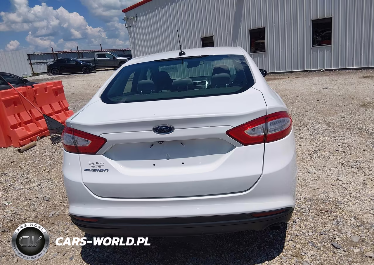 2016 Ford Fusion S VIN:3FA6P0G79GR389200 - 16