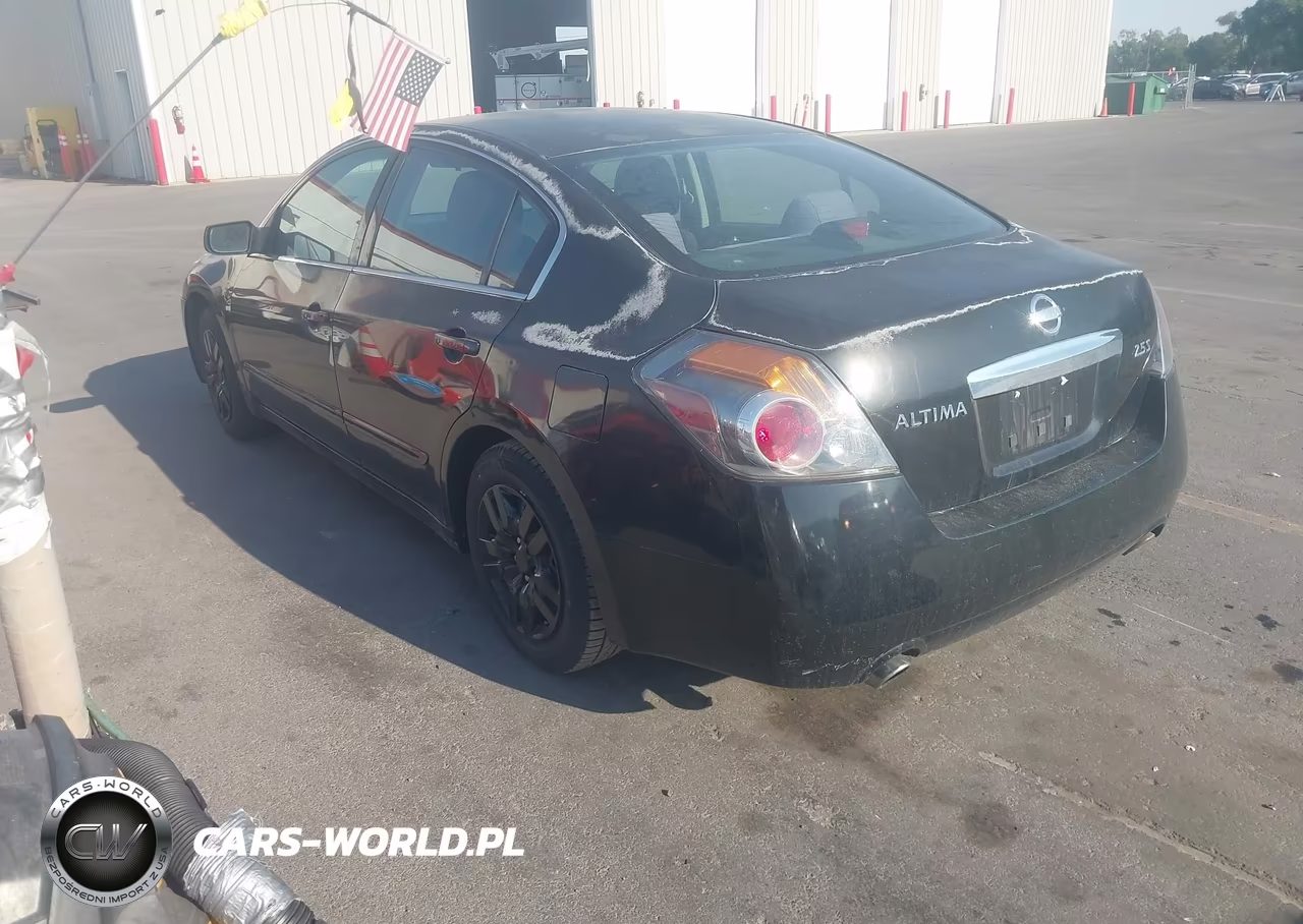 2011 Nissan Altima 2.5 S VIN:1N4AL2AP2BN458024 - 3