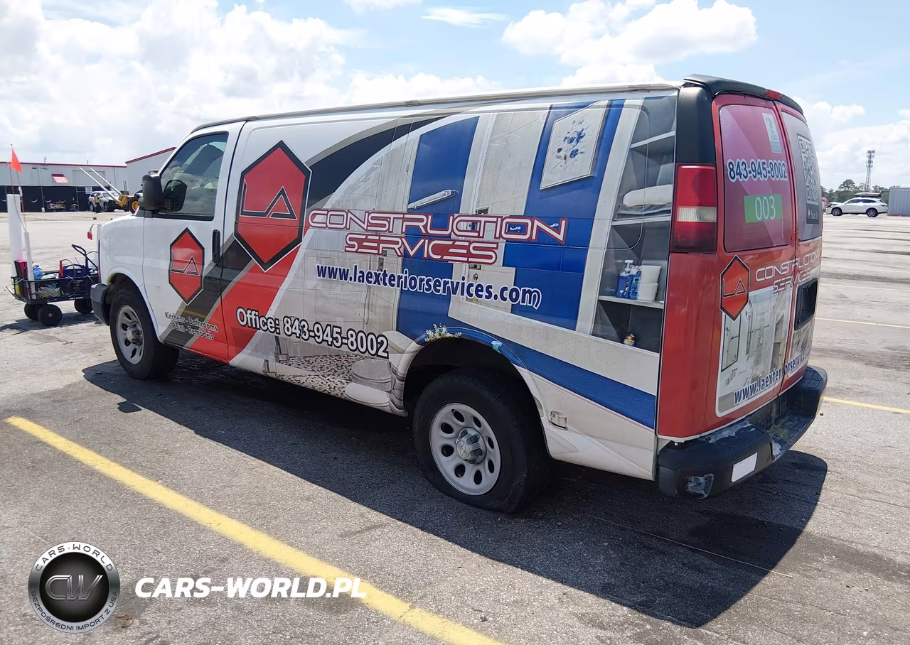 2009 Chevrolet Express Work Van VIN:1GCFG15X691130468 - 3