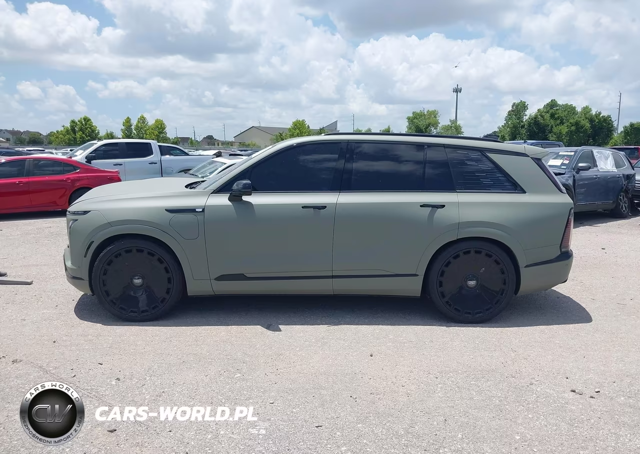 2026 Cadillac Vistiq Premium Luxury VIN:1GYC3MML7TZ710071 - 15