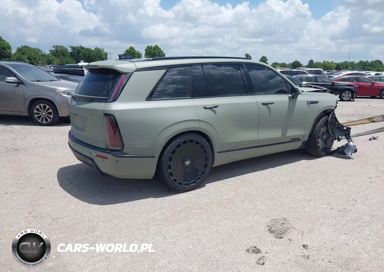 2026 Cadillac Vistiq Premium Luxury VIN:1GYC3MML7TZ710071 - 4