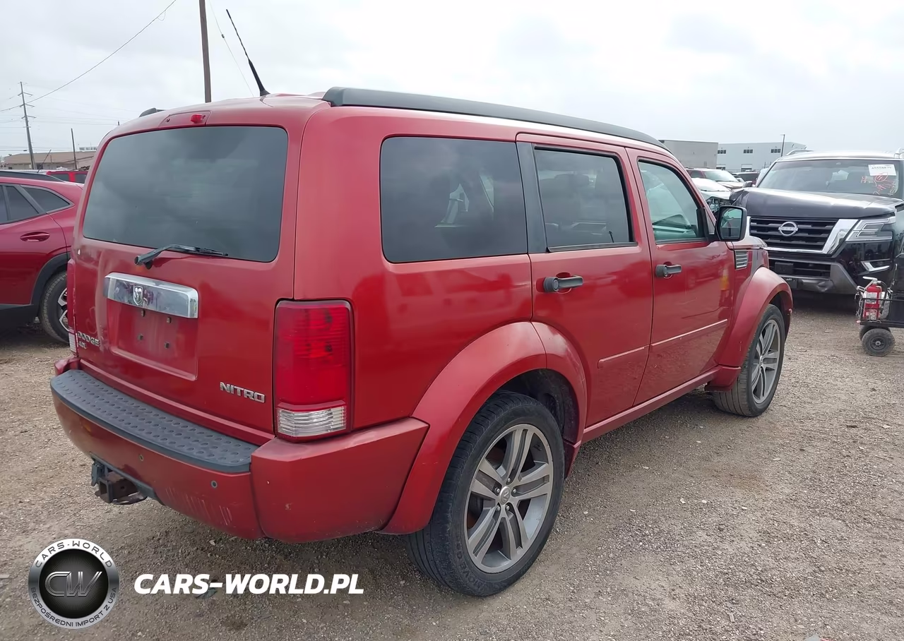 2011 Dodge Nitro Detonator VIN:1D4PT6GX0BW532587 - 4