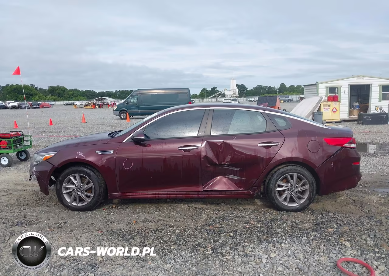2020 Kia Optima Lx VIN:5XXGT4L30LG391768 - 14
