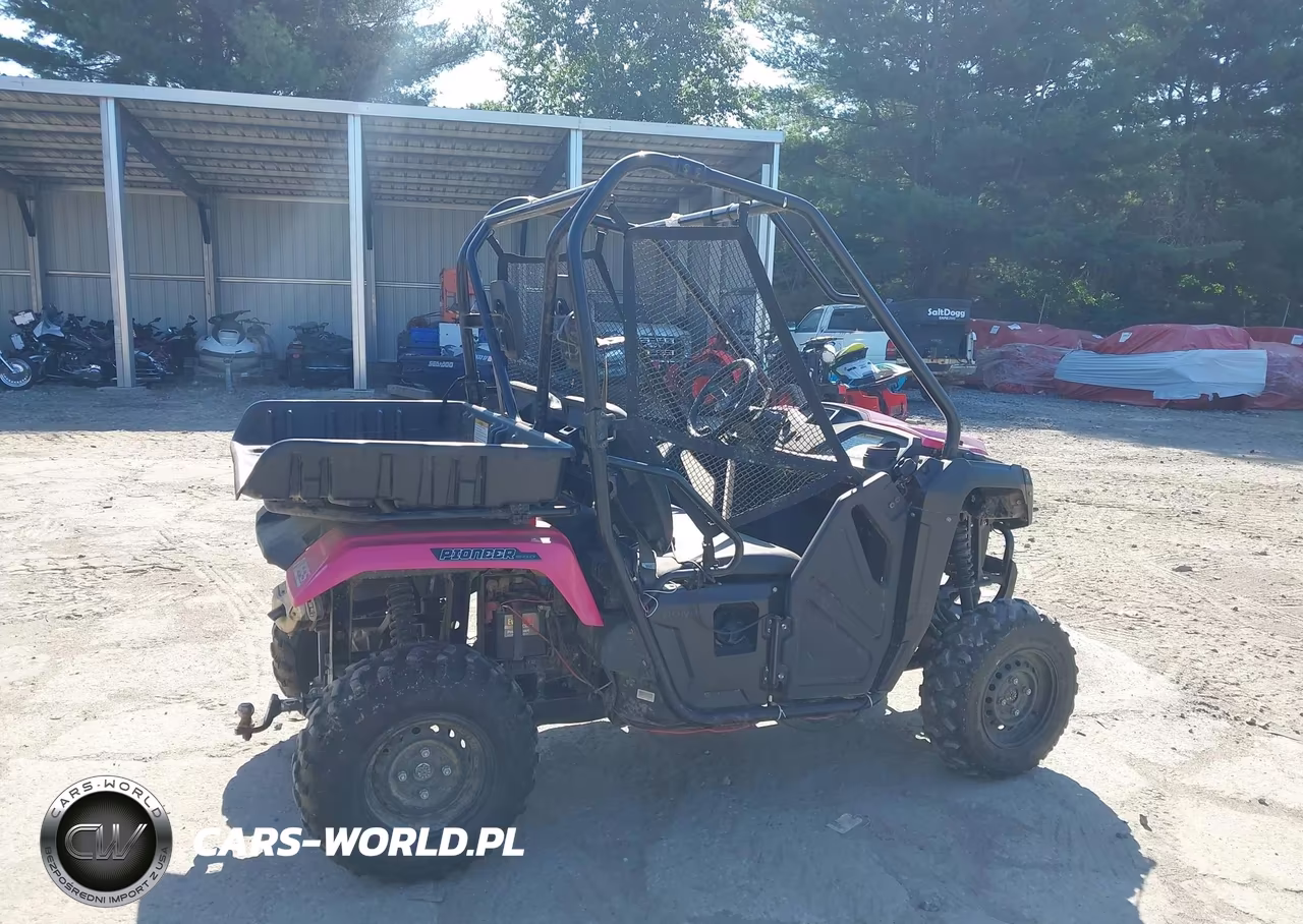 2015 Honda Sxs500 M VIN:1HFVE0309F4009046 - 4