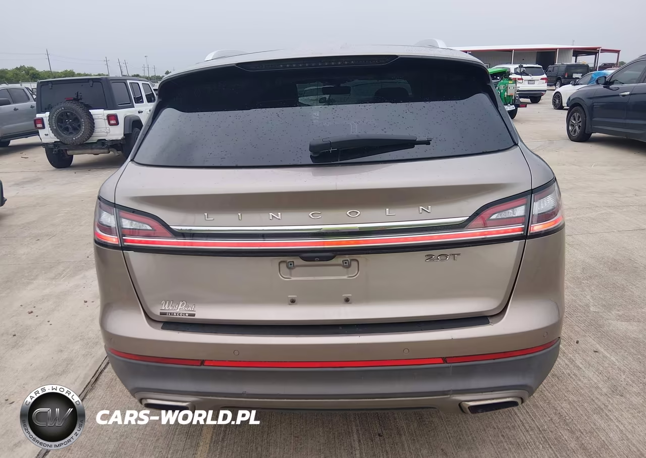 2020 Lincoln Nautilus Reserve VIN:2LMPJ6K9XLBL04532 - 16