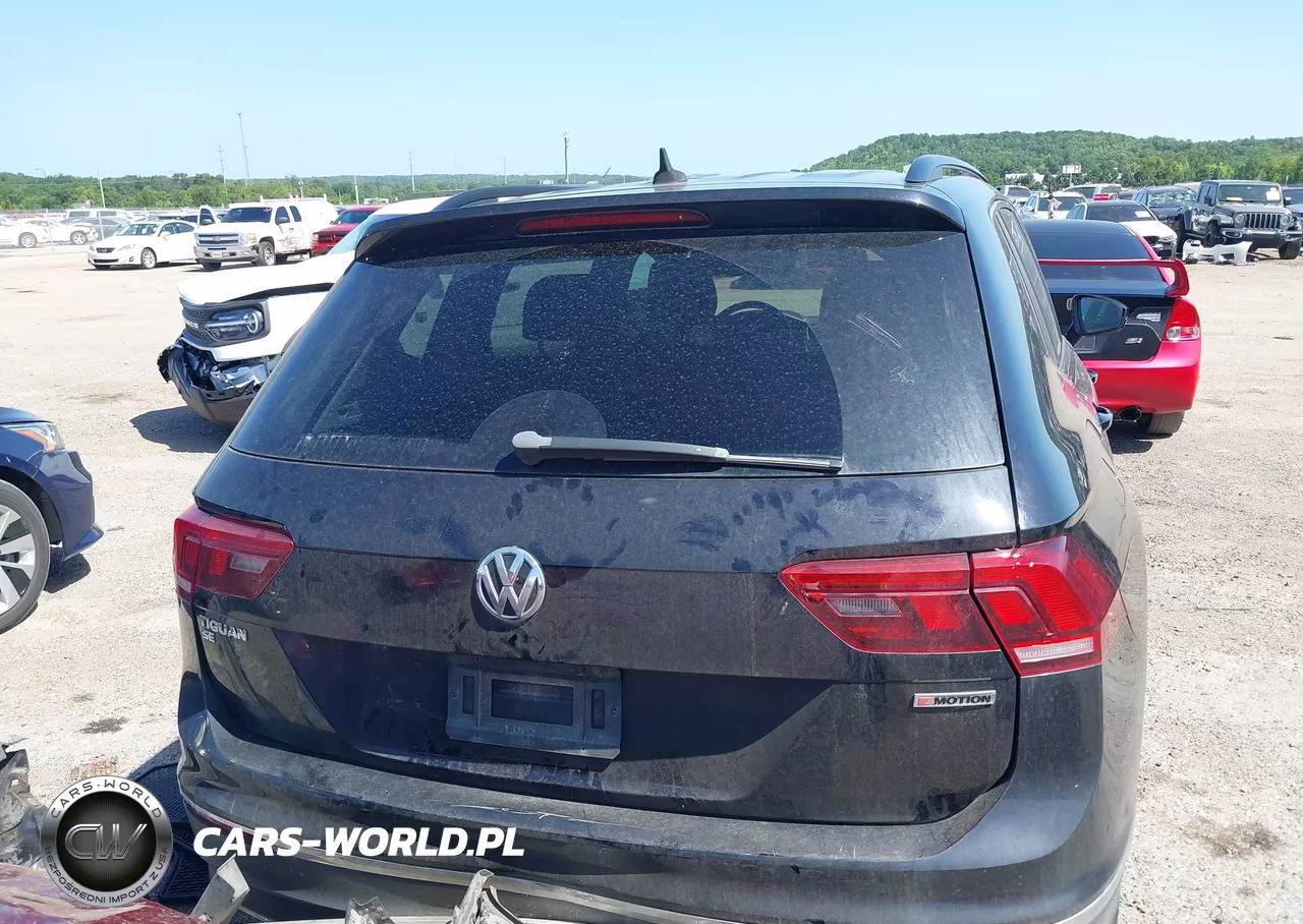 2020 Volkswagen Tiguan 2.0T Se-2.0T Se R-Line Black-2.0T Sel VIN:3VV2B7AX6LM111596 - 17