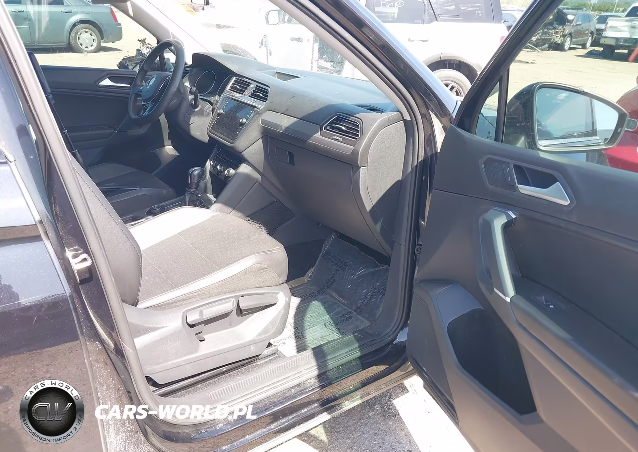 2020 Volkswagen Tiguan 2.0T Se-2.0T Se R-Line Black-2.0T Sel VIN:3VV2B7AX6LM111596 - 5