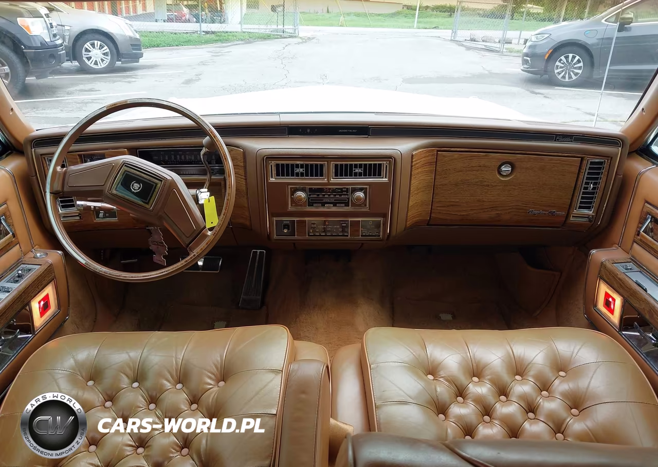 1984 Cadillac Fleetwood Brougham VIN:1G6AW6982E9023106 - 19