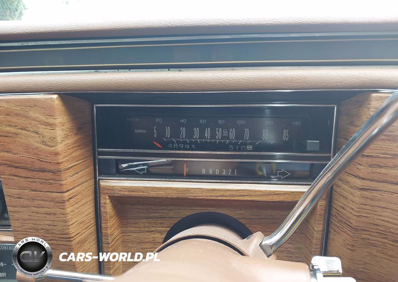 1984 Cadillac Fleetwood Brougham VIN:1G6AW6982E9023106 - 7