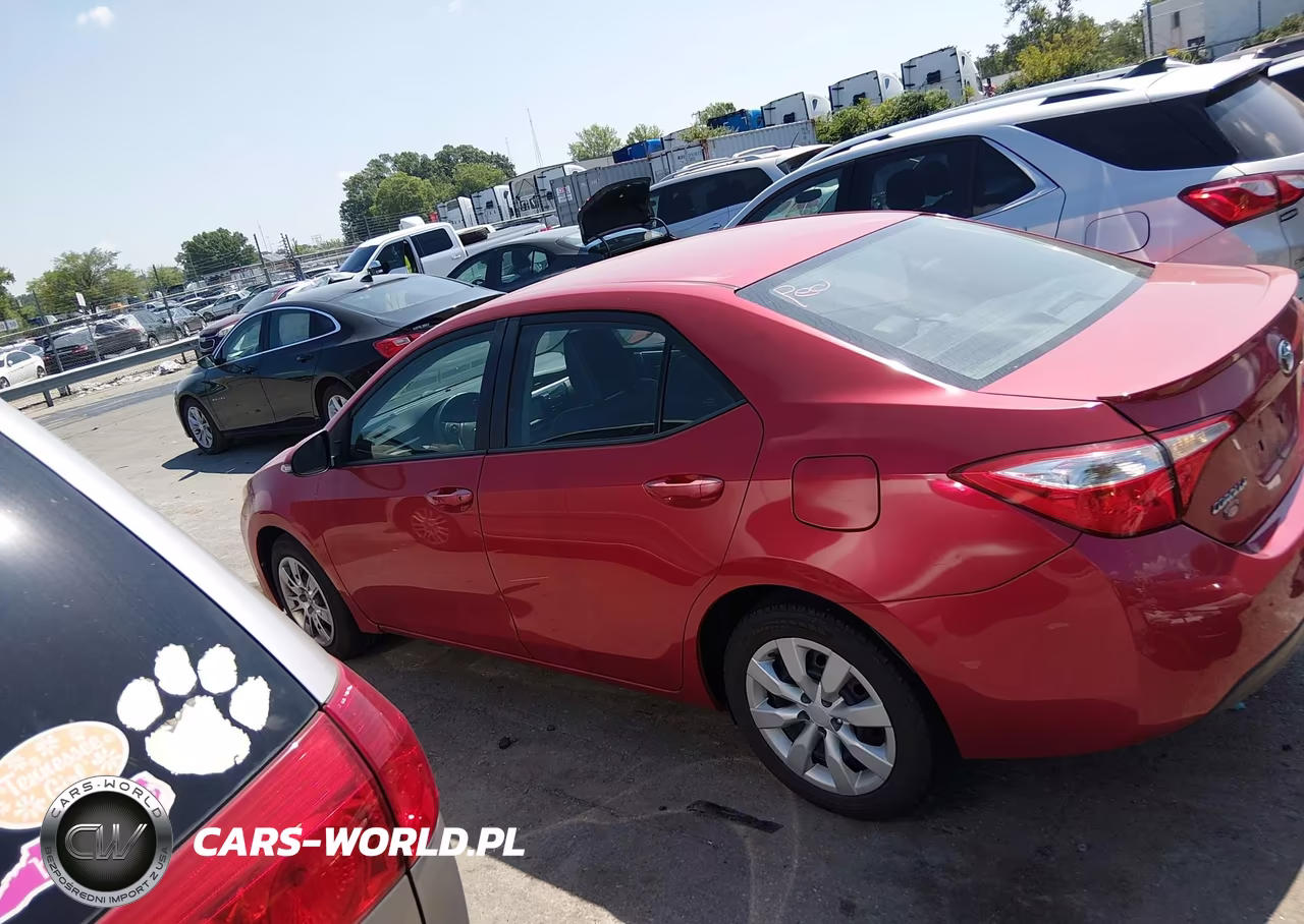 2015 Toyota Corolla S VIN:5YFBURHE1FP304728 - 14