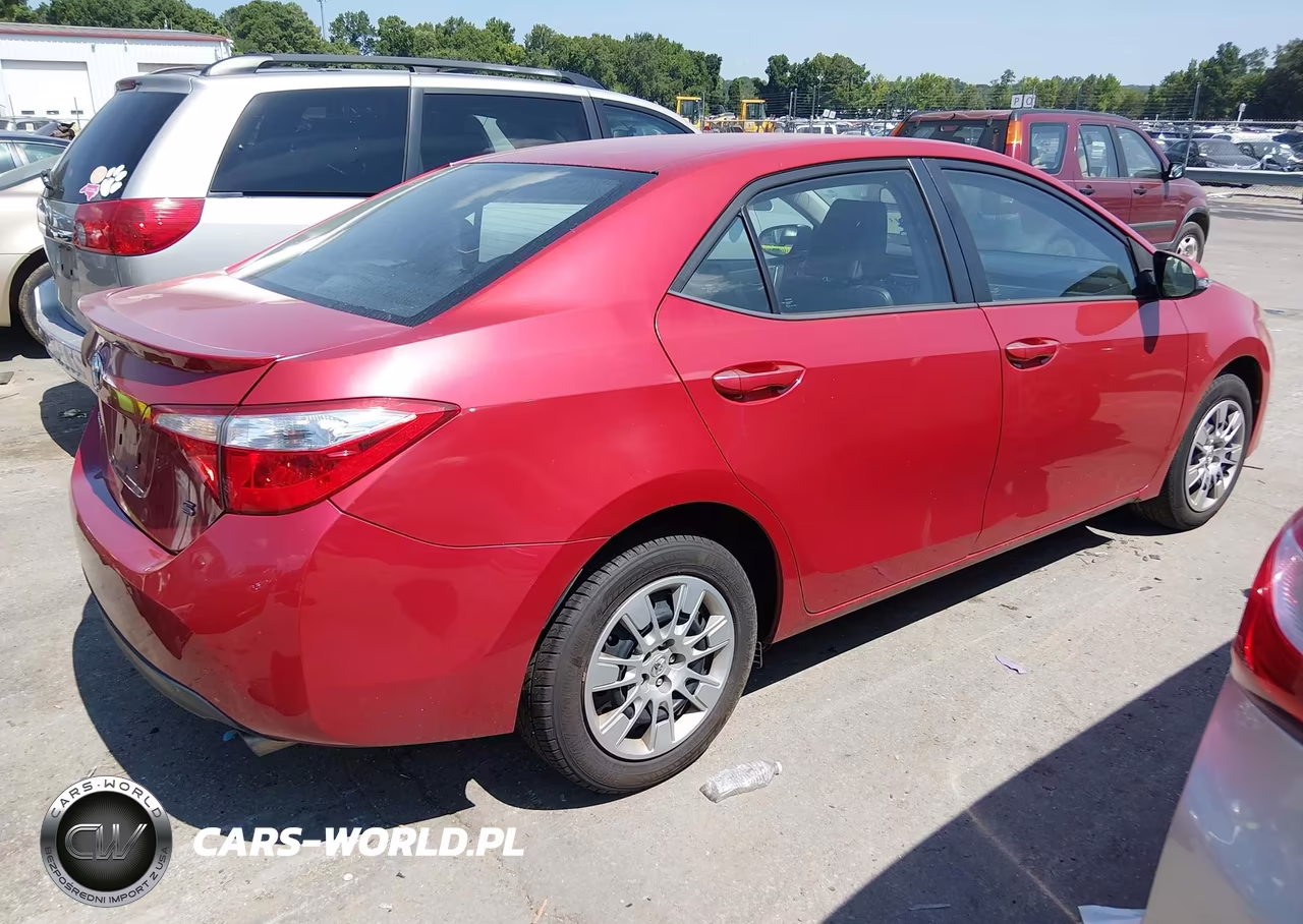 2015 Toyota Corolla S VIN:5YFBURHE1FP304728 - 4