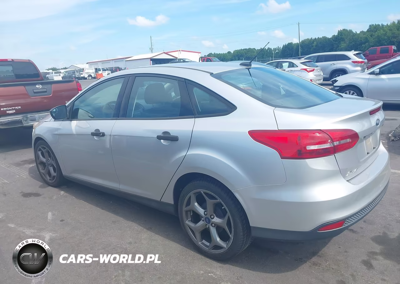 2017 Ford Focus S VIN:1FADP3E27HL317024 - 13