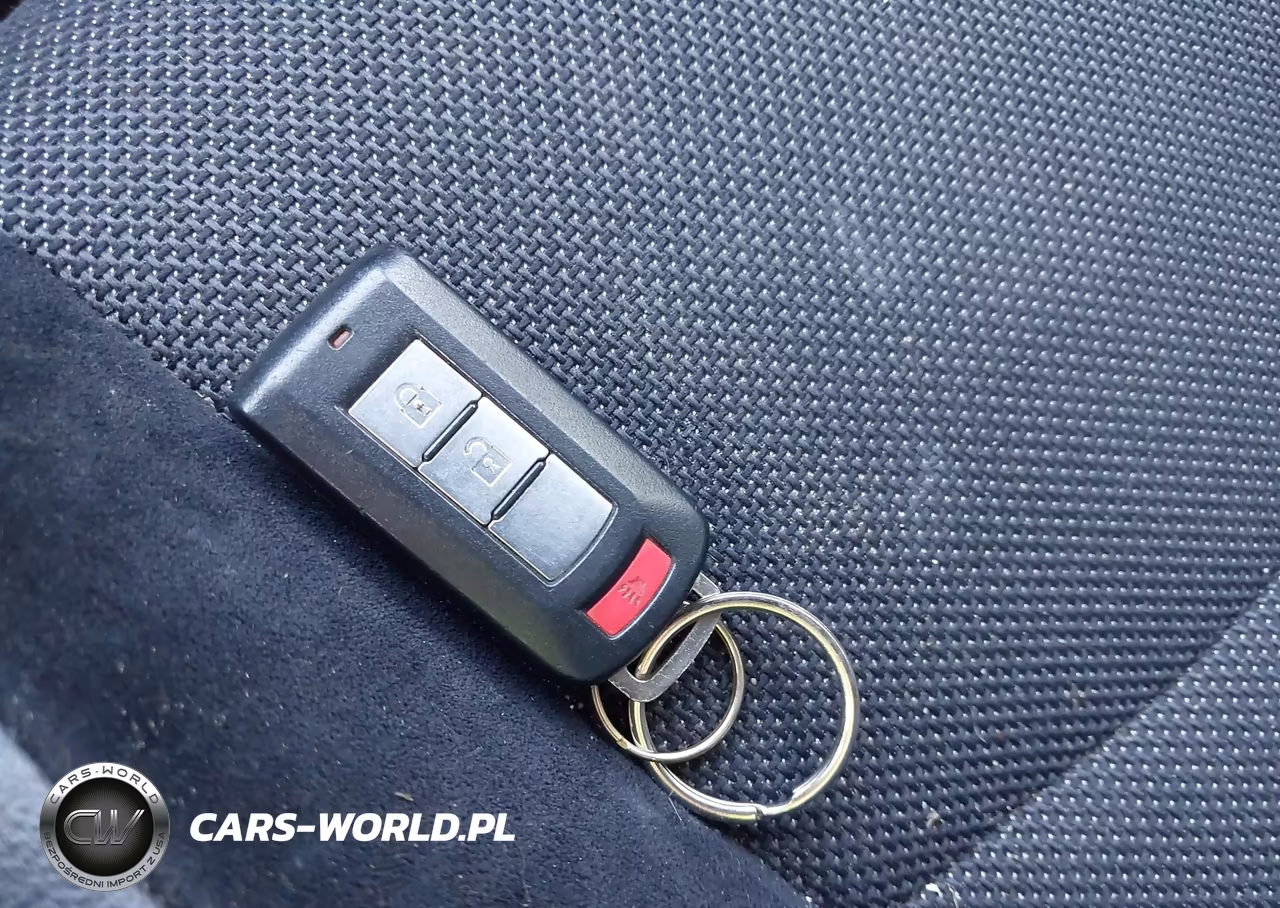 2011 Mitsubishi Outlander Se VIN:JA4JT3AW0BU008203 - 11