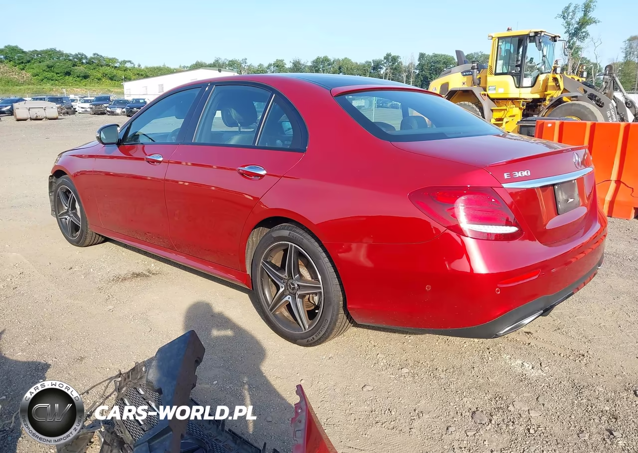 2018 Mercedes-Benz E 300 4Matic VIN:WDDZF4KB5JA486303 - 3