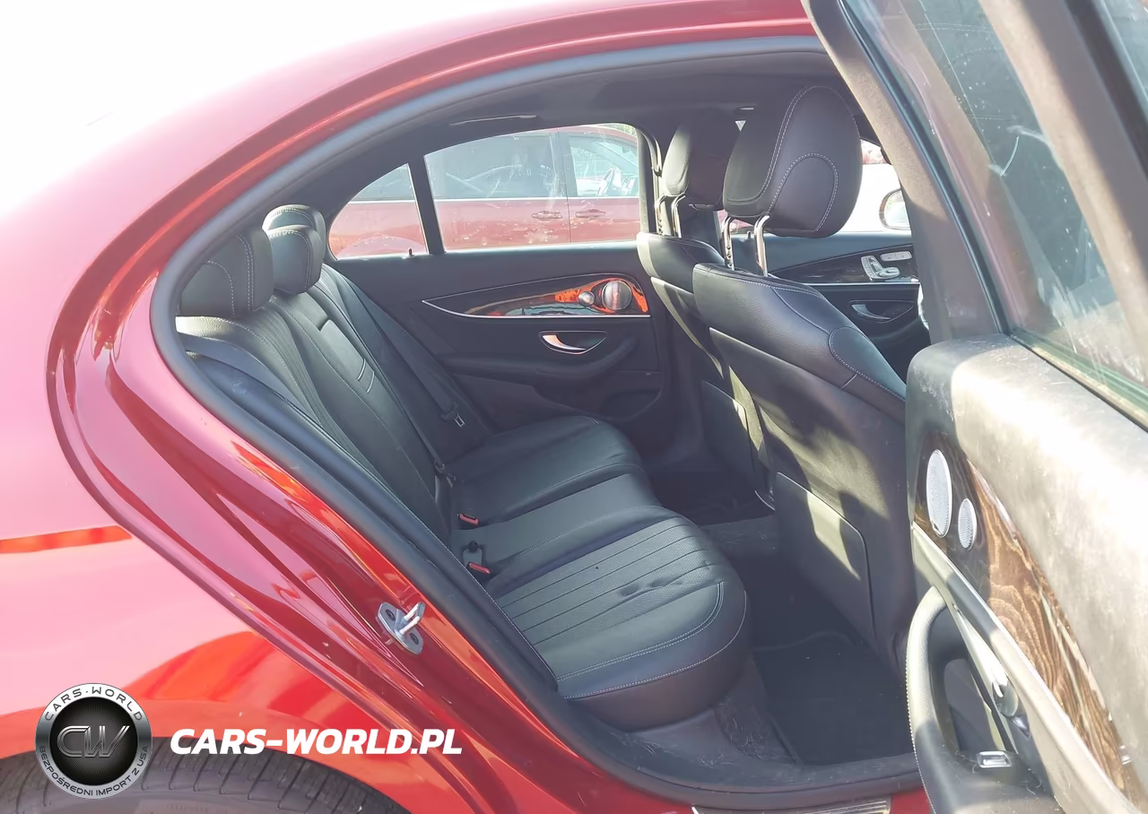 2018 Mercedes-Benz E 300 4Matic VIN:WDDZF4KB5JA486303 - 8