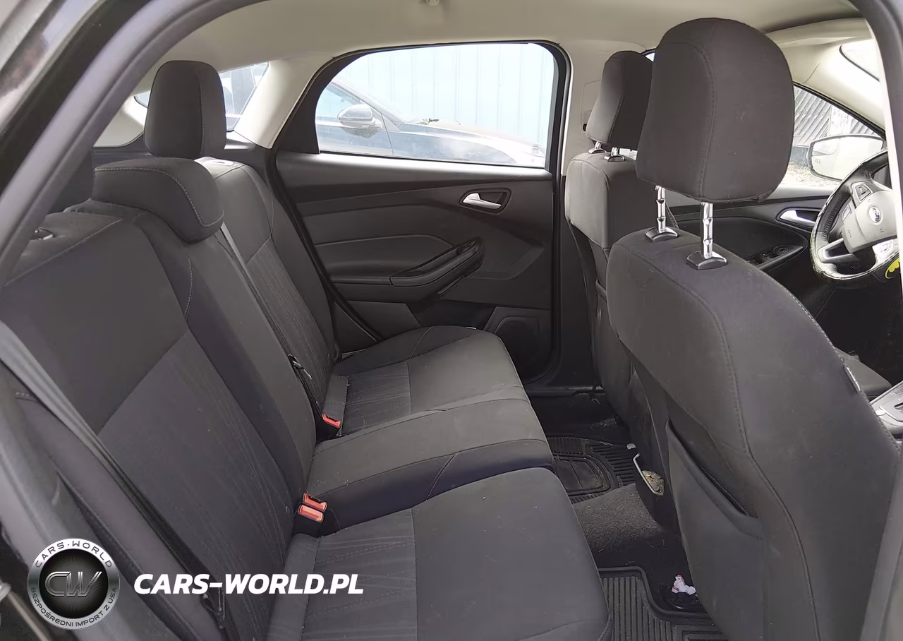 2017 Ford Focus Se VIN:1FADP3K2XHL298831 - 8