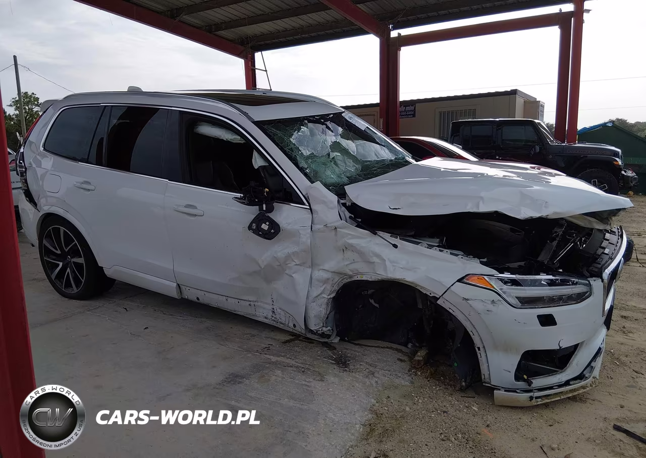 2021 Volvo Xc90 T6 Momentum 7 Passenger VIN:YV4A22PK9M1681905 - 14