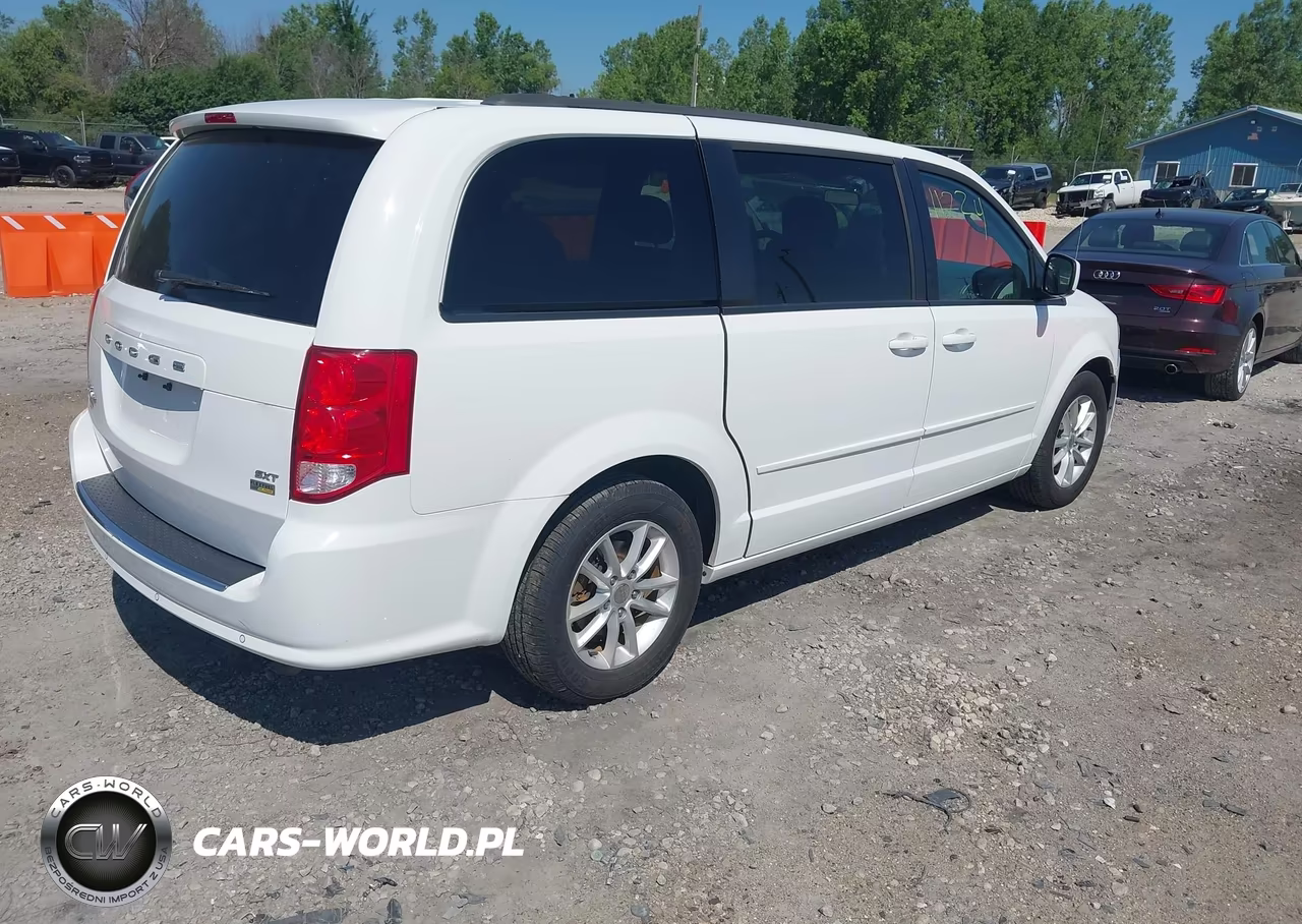2016 Dodge Grand Caravan Sxt VIN:2C4RDGCG4GR354875 - 4