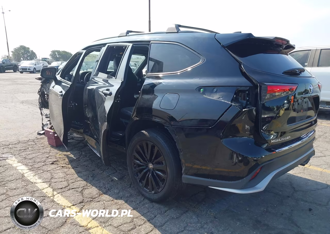 2023 Toyota Highlander Xse VIN:5TDKDRBH0PS512420 - 3