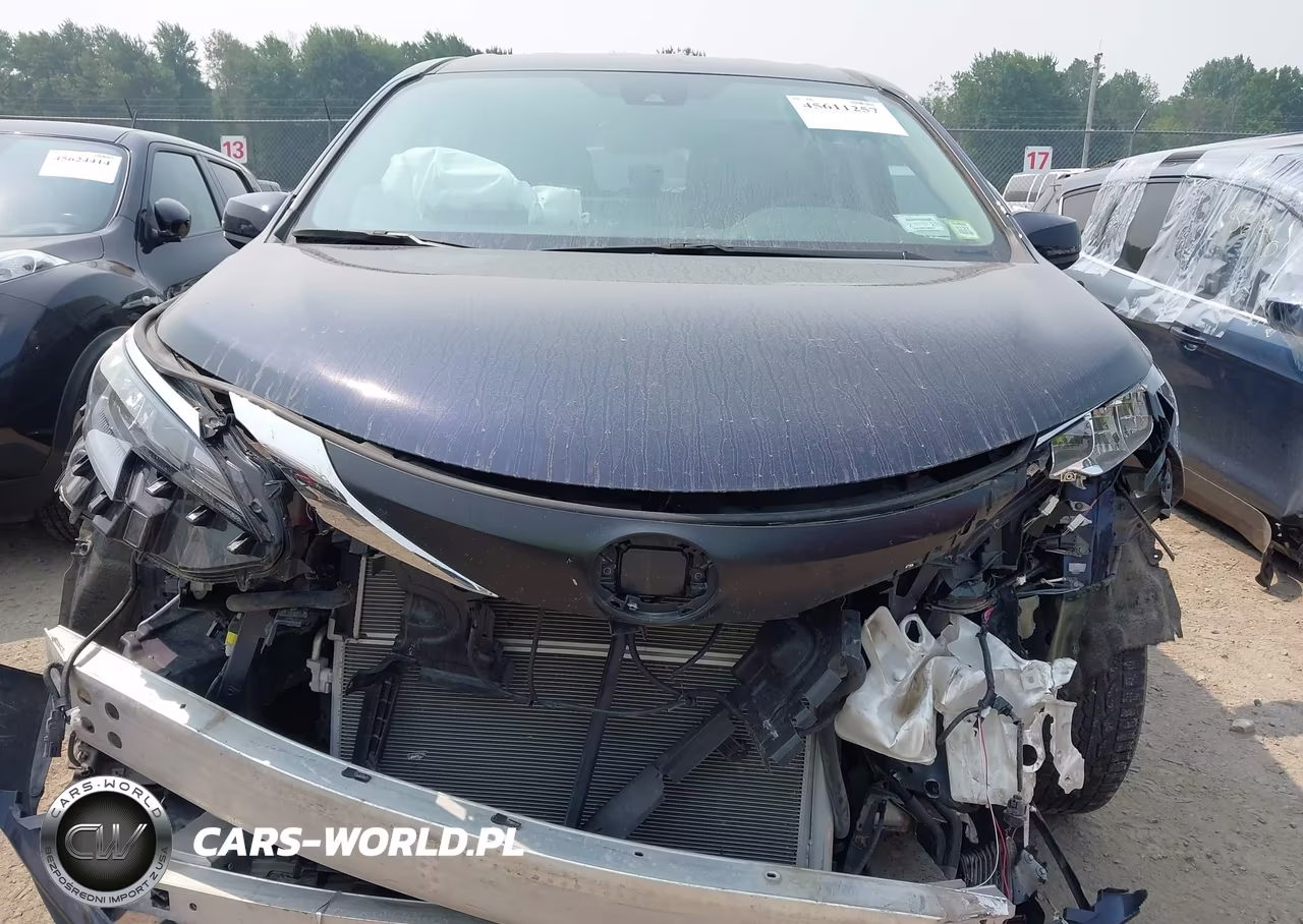 2024 Toyota Sienna Le VIN:5TDKRKEC3RS190724 - 13