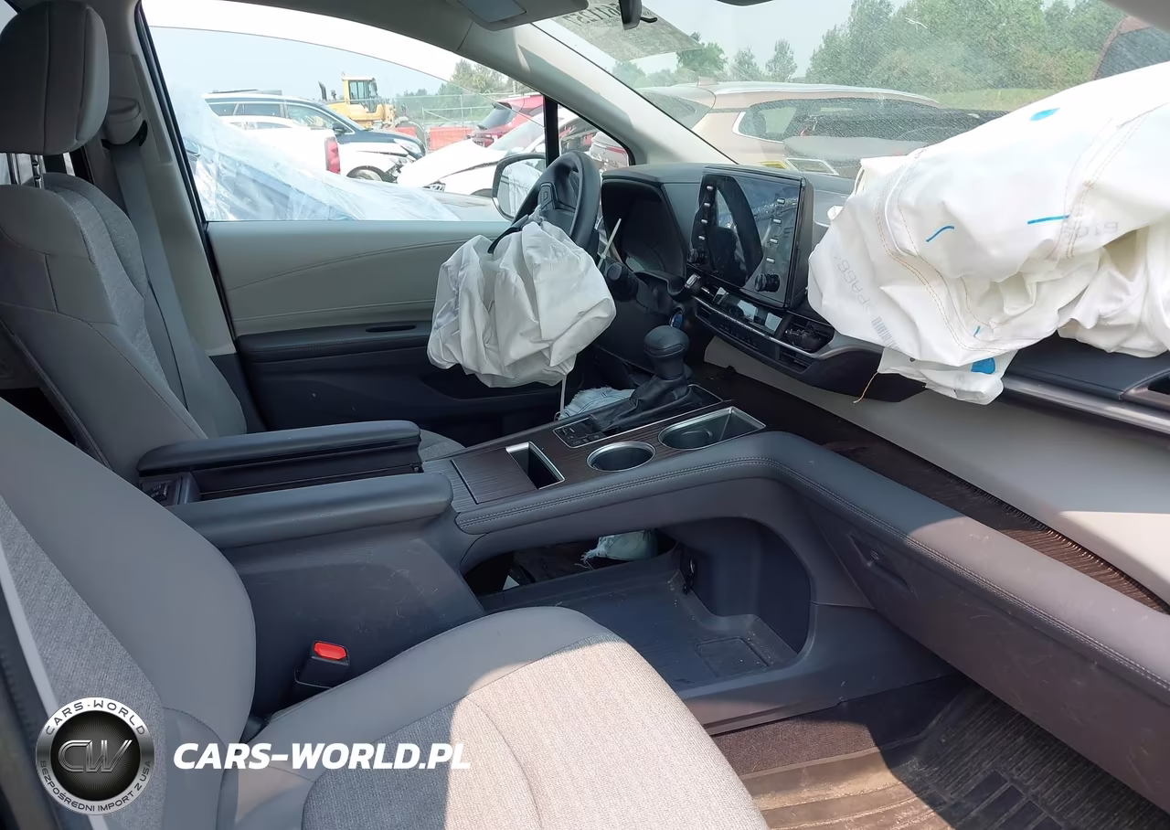 2024 Toyota Sienna Le VIN:5TDKRKEC3RS190724 - 5