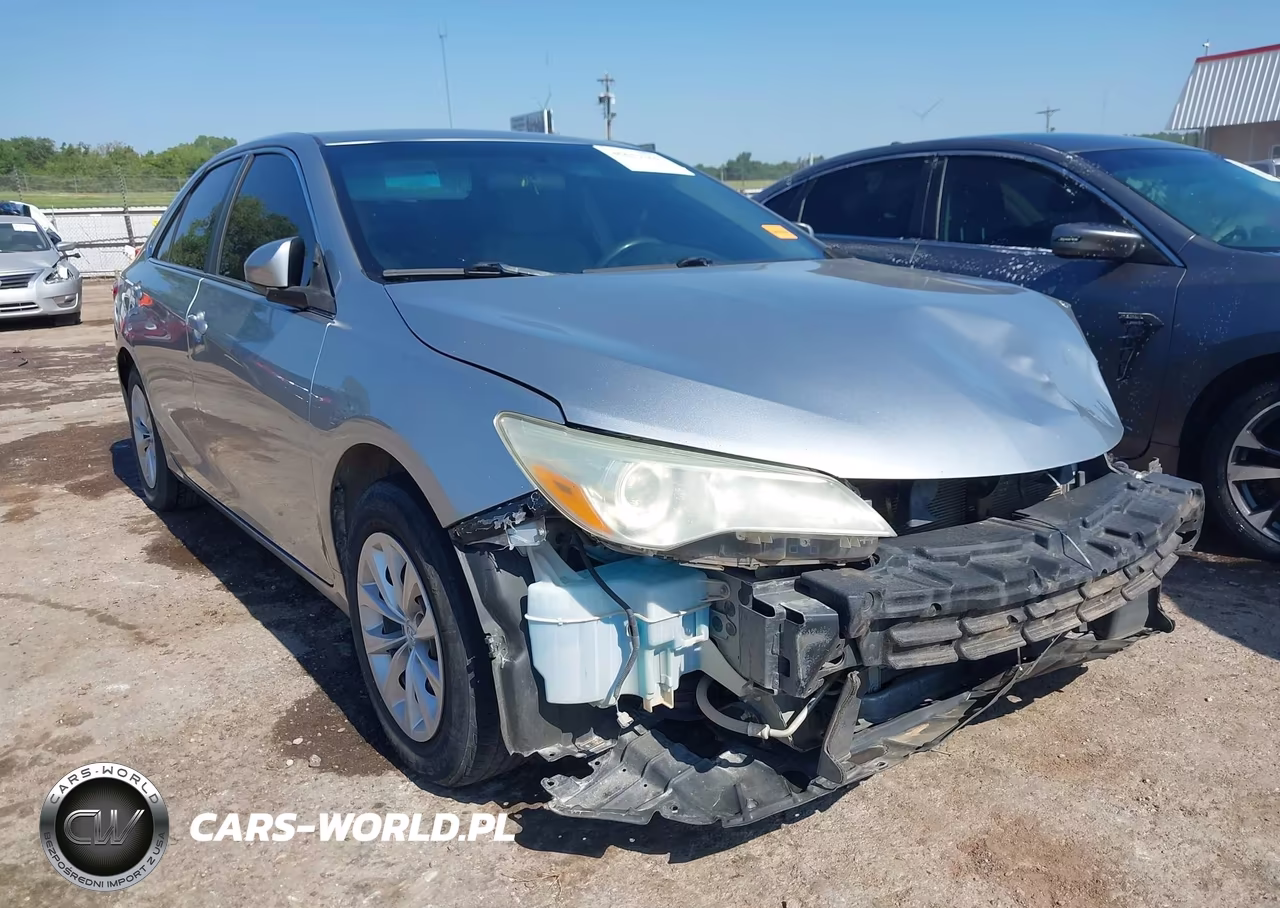 2015 Toyota Camry Le