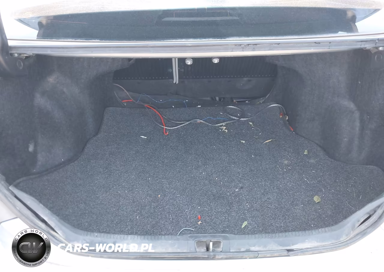 2015 Toyota Camry Le VIN:4T4BF1FK1FR510544 - 18