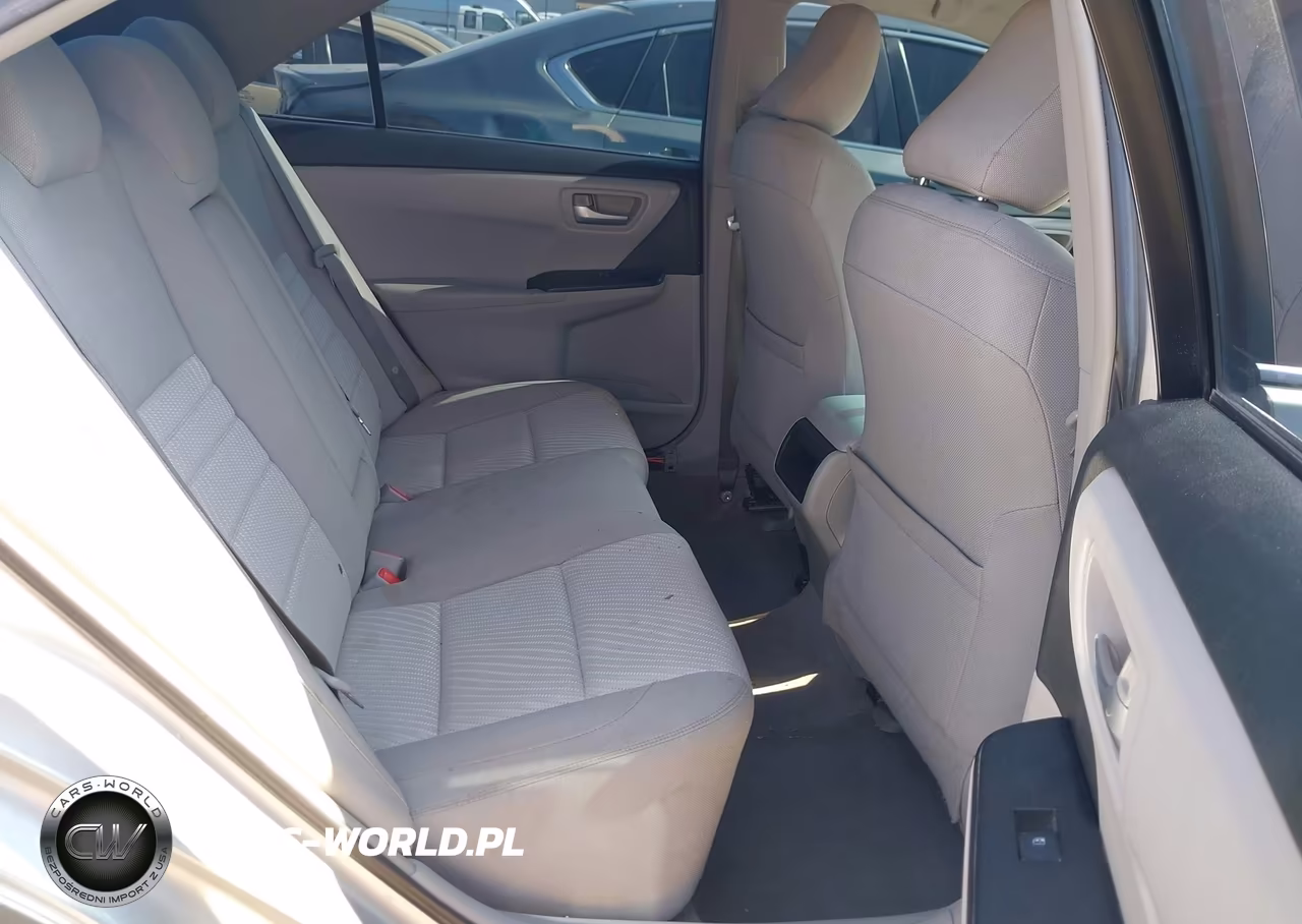 2015 Toyota Camry Le VIN:4T4BF1FK1FR510544 - 8