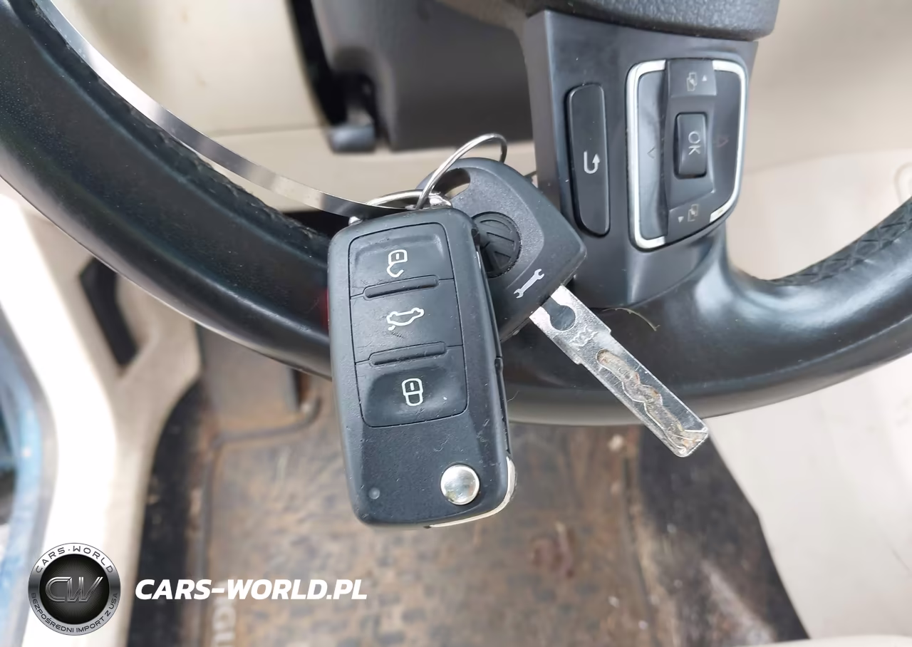 2017 Volkswagen Tiguan 2.0T-2.0T S VIN:WVGBV7AX1HK008084 - 11