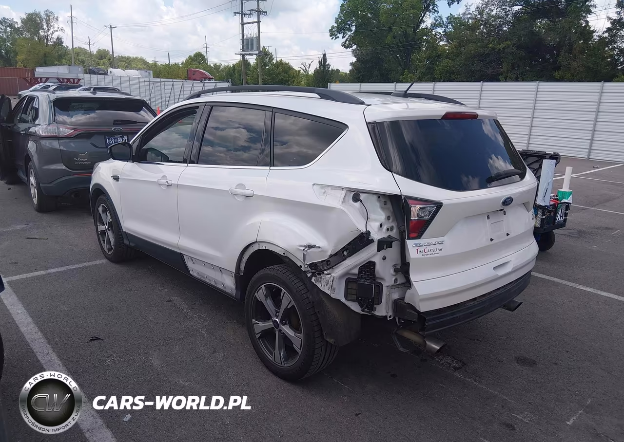 2017 Ford Escape Se VIN:1FMCU0GD8HUA75765 - 3