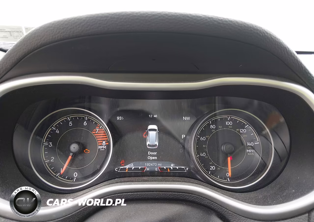 2016 Jeep Cherokee Trailhawk VIN:1C4PJMBS8GW101876 - 7