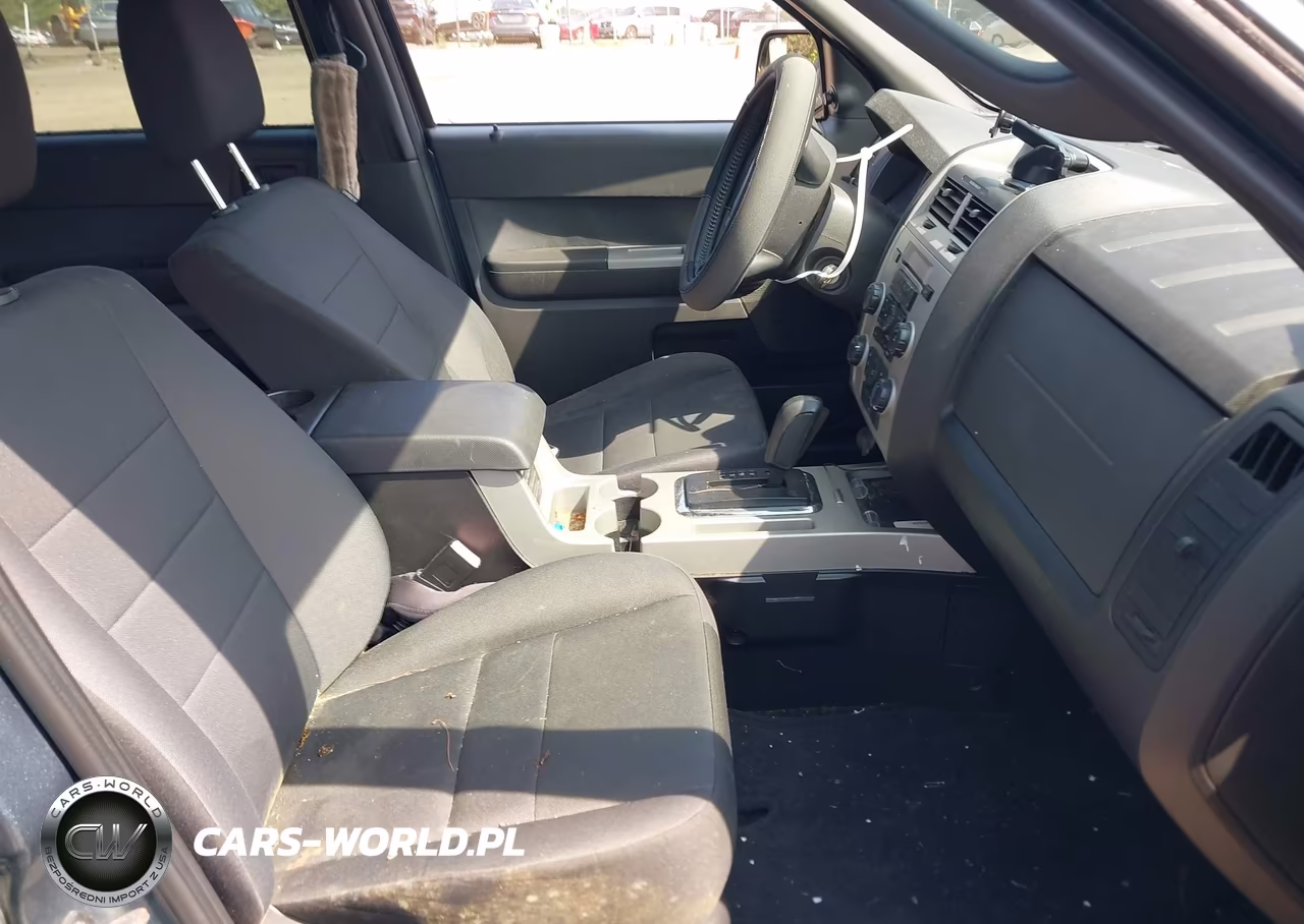 2011 Ford Escape Xlt VIN:1FMCU9D77BKB08406 - 5
