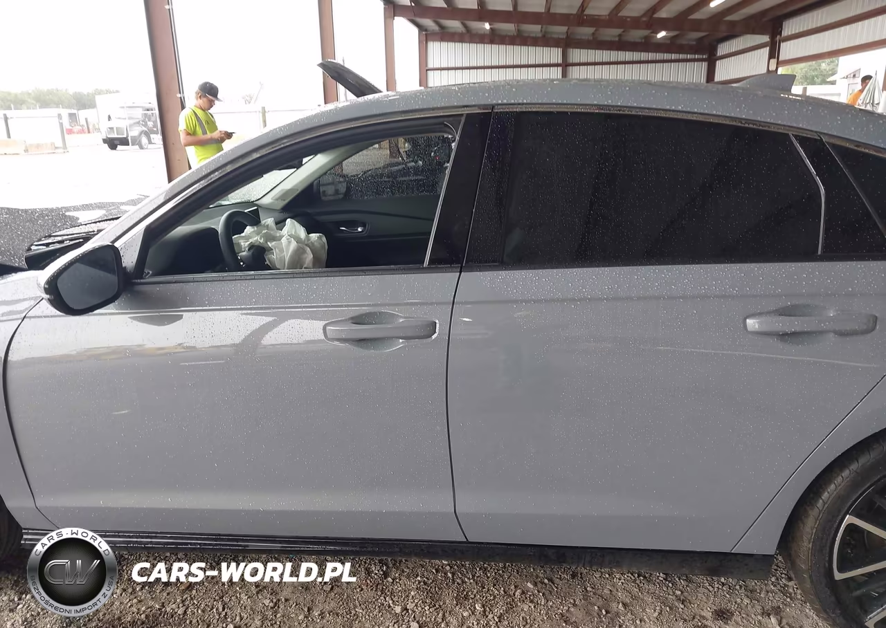 2026 Honda Accord Hybrid Touring VIN:1HGCY2F87TA016064 - 13