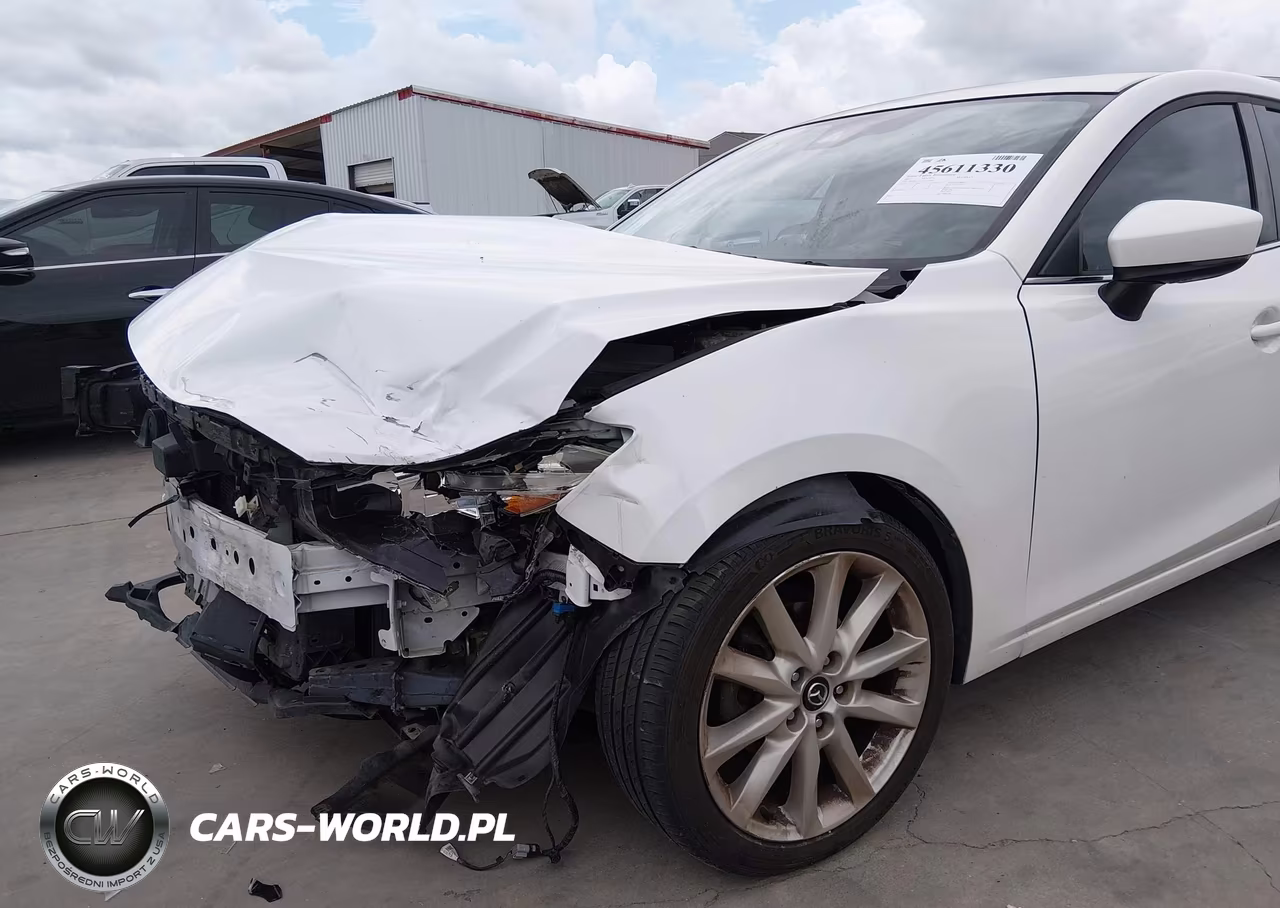 2017 Mazda Mazda3 Grand Touring VIN:JM1BN1M33H1115489 - 18