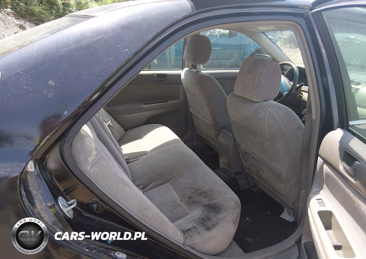 2003 Toyota Camry Le VIN:4T1BE32K03U241107 - 8