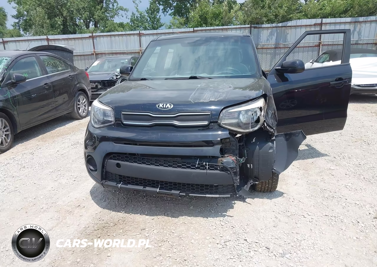 2017 Kia Soul VIN:KNDJN2A2XH7503443 - 6
