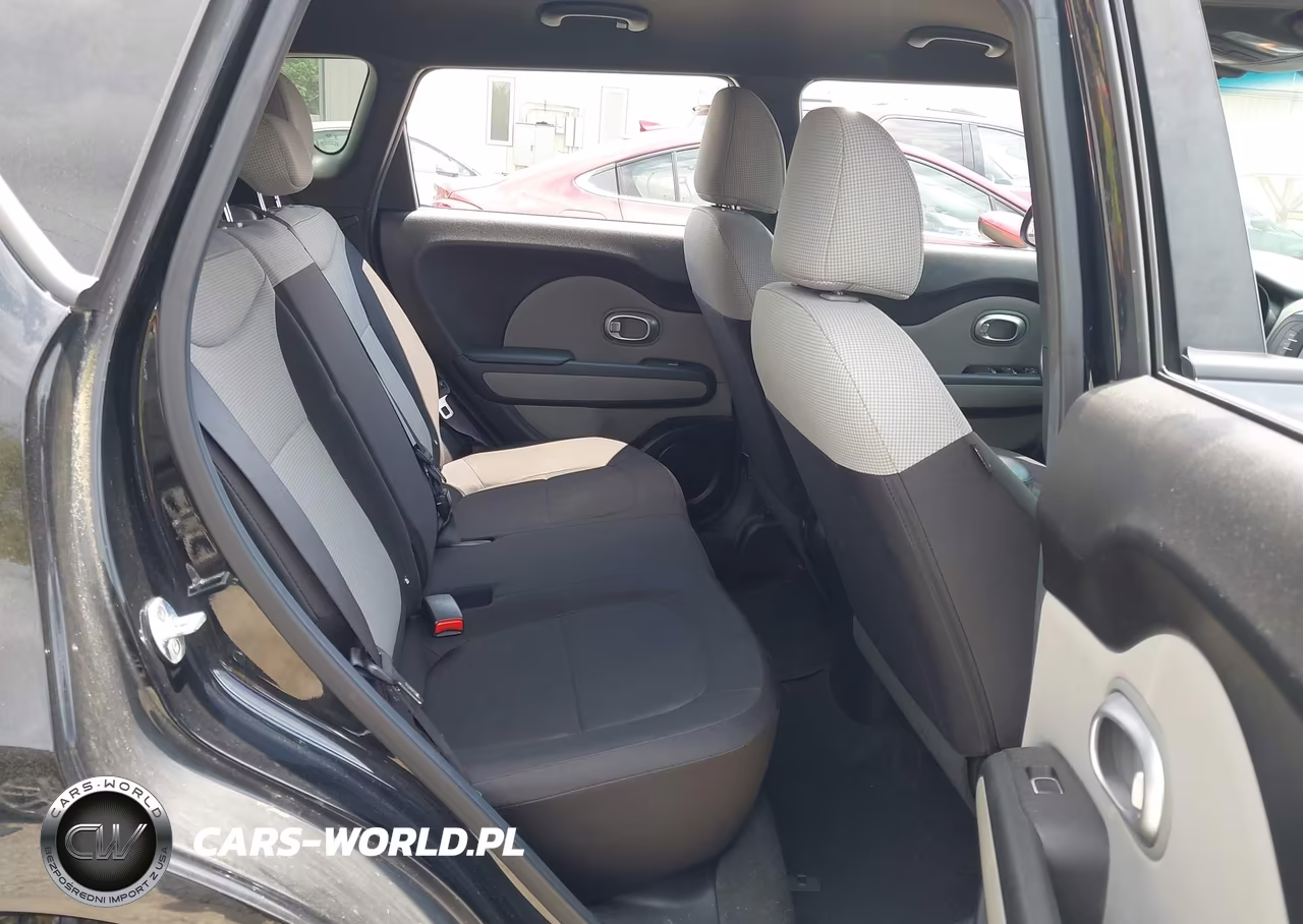 2017 Kia Soul VIN:KNDJN2A2XH7503443 - 8