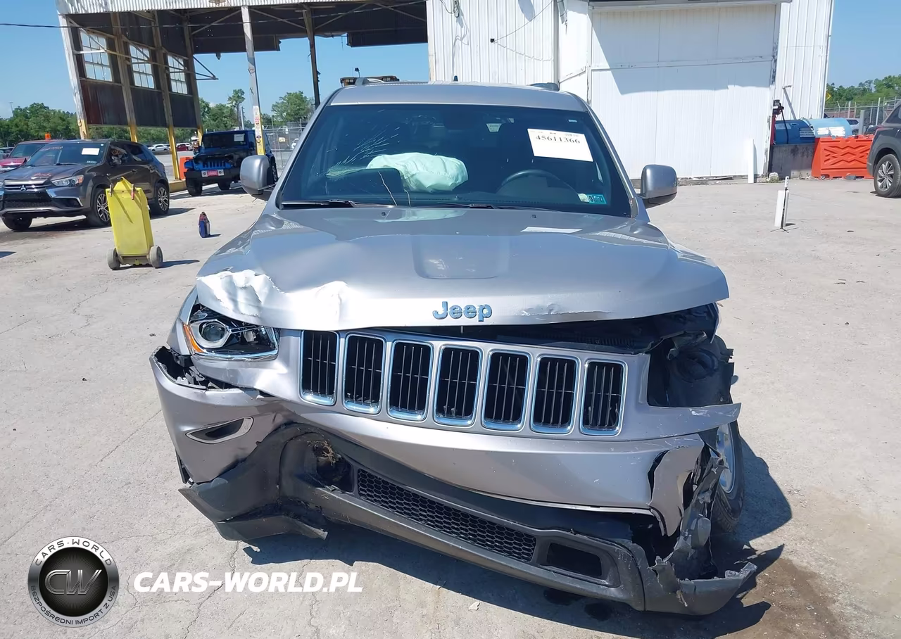2015 Jeep Grand Cherokee Laredo VIN:1C4RJFAG8FC602333 - 12
