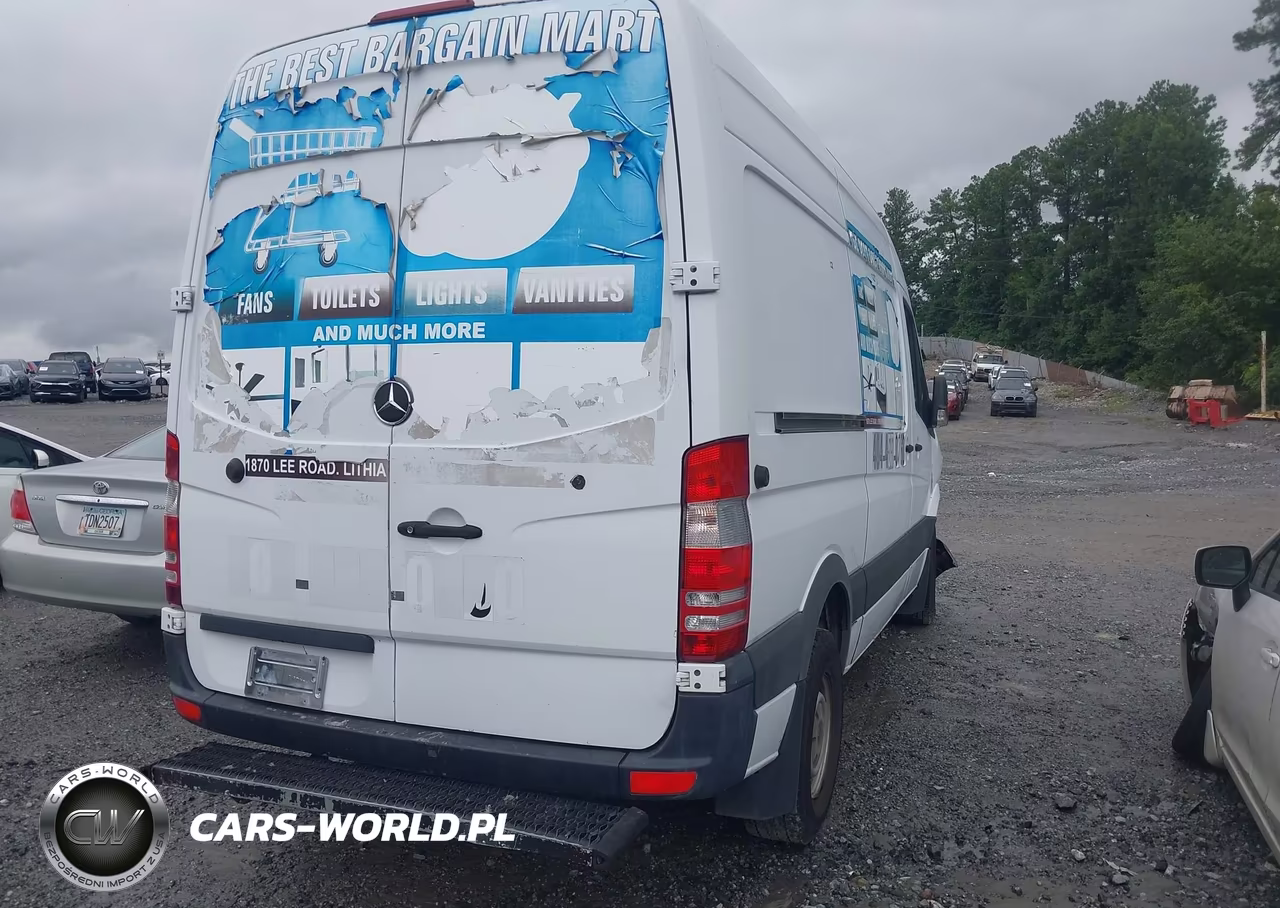 2010 Mercedes-Benz Sprinter Van 2500 VIN:WD3PE7CCXA5430731 - 4