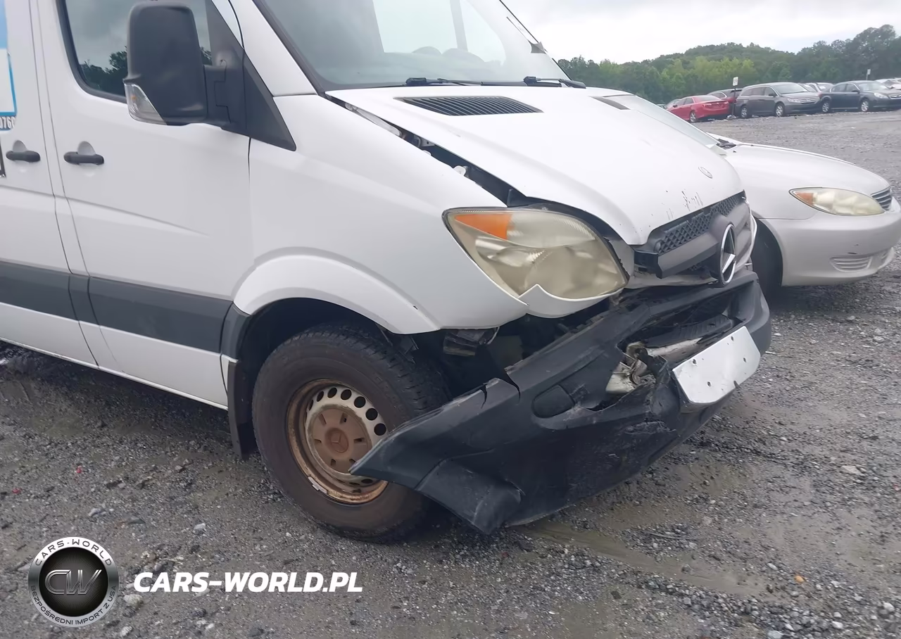 2010 Mercedes-Benz Sprinter Van 2500 VIN:WD3PE7CCXA5430731 - 6