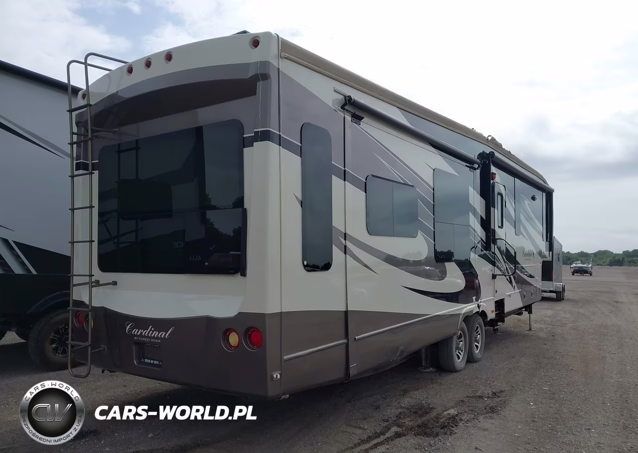 2013 Forrest River Cardinal 3450 VIN:4X4FCAL21DG098628 - 4