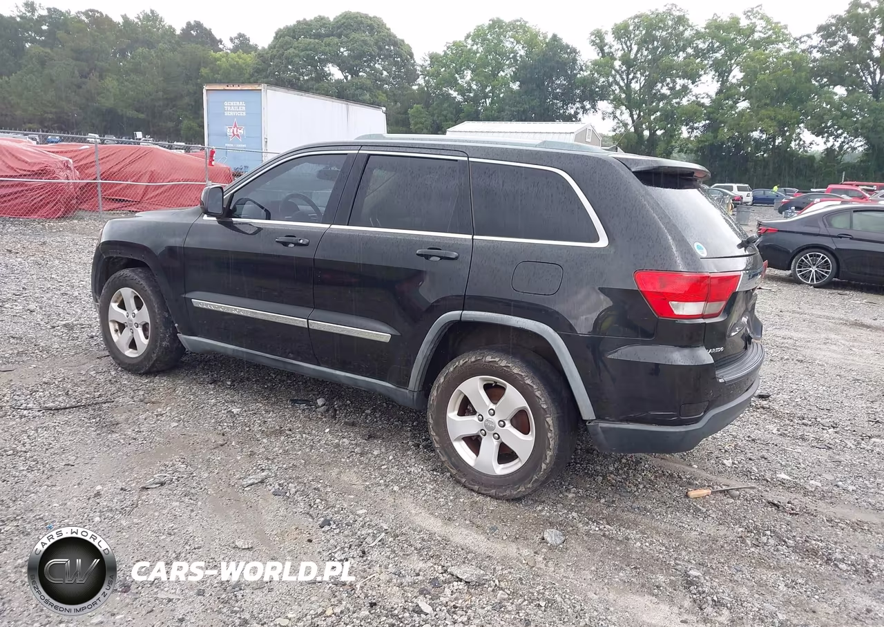2012 Jeep Grand Cherokee Laredo VIN:1C4RJEAG8CC125358 - 3