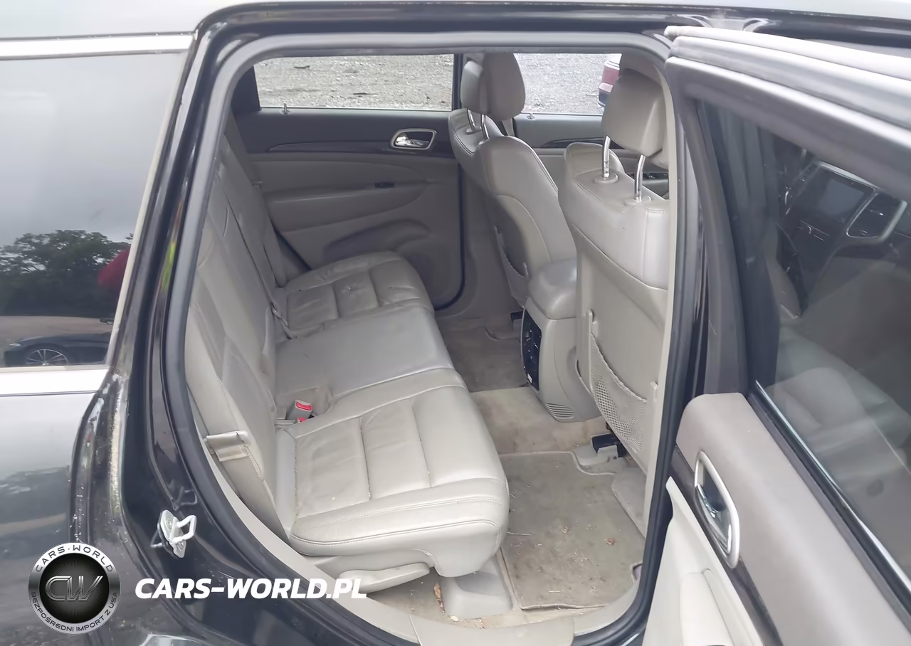 2012 Jeep Grand Cherokee Laredo VIN:1C4RJEAG8CC125358 - 8