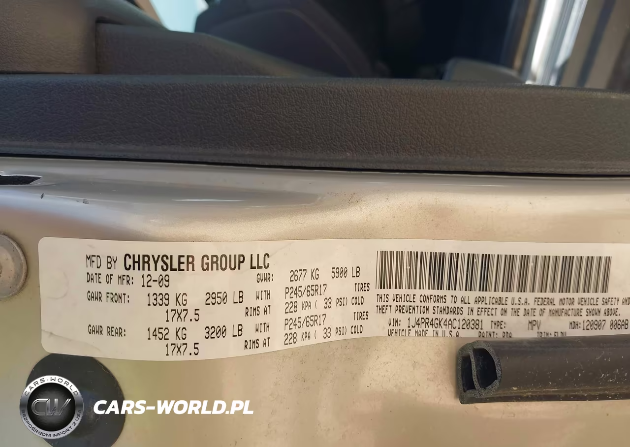 2010 Jeep Grand Cherokee Laredo VIN:1J4PR4GK4AC120381 - 9