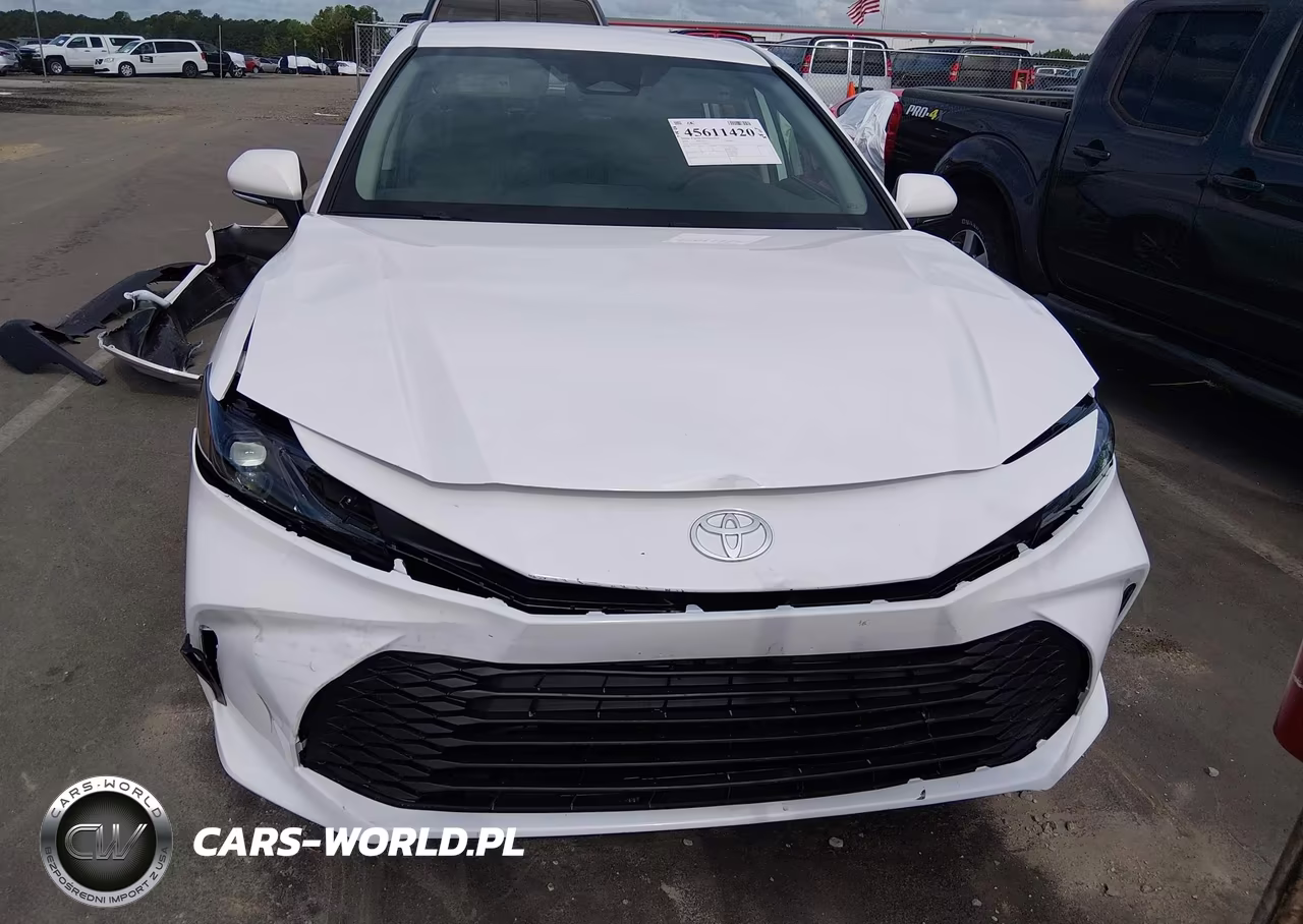 2026 Toyota Camry Le VIN:4T1DAACK1TU756835 - 19